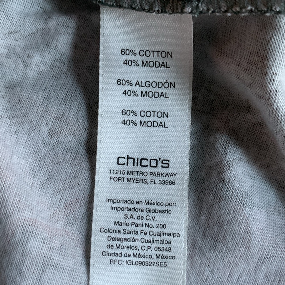 Chico’s 3/4 Sleeve Top with Scoop Neck Size Large - Picture 7 of 14